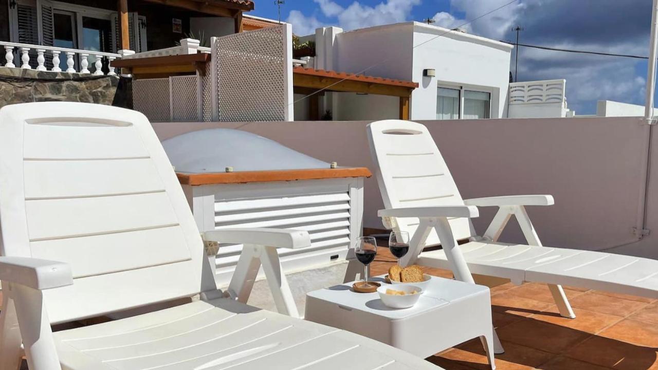 Harmony Beach House - 2Br Sea Views Terrace Villa Telde Eksteriør billede